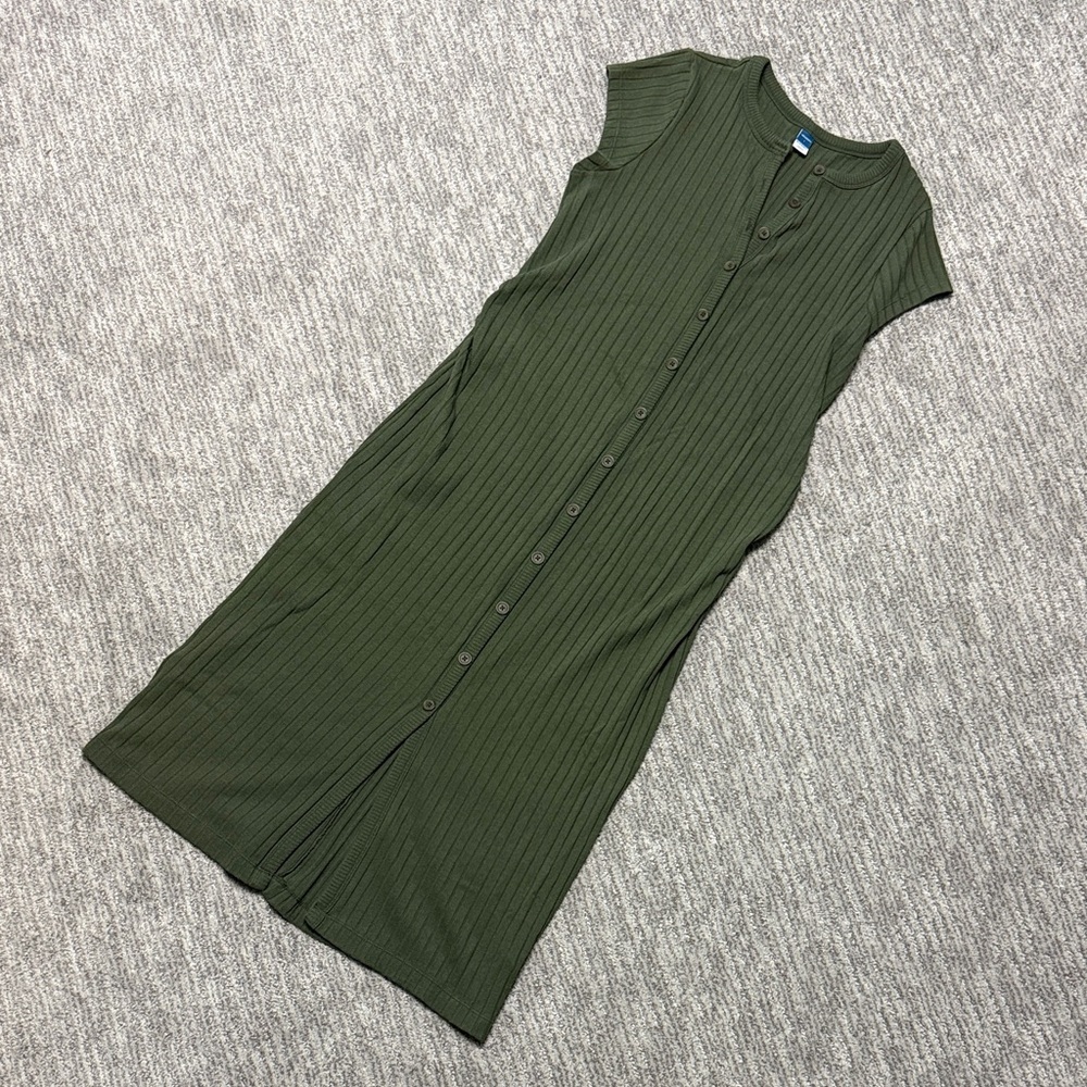 Old Navy Maternity Green Button-Front Ribbed Dress